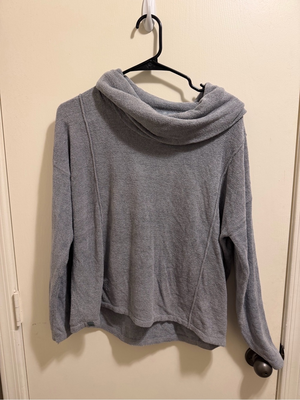 Barefoot dreams Cozy Gray Cowl Neck Women’s Sweater